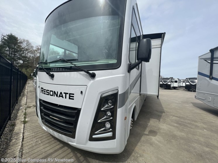 Email now about this 2025 Thor Motor Coach Resonate 32B! New 2025 Thor Motor Coach Resonate 32B available in Newtown, Connecticut