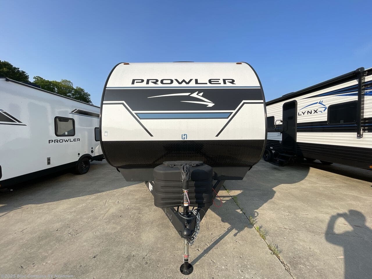 Contact us now about this 2025 Heartland Prowler 3009RL! 2025 Prowler 3009RL by Heartland from Blue Compass RV Newtown in Newtown, Connecticut