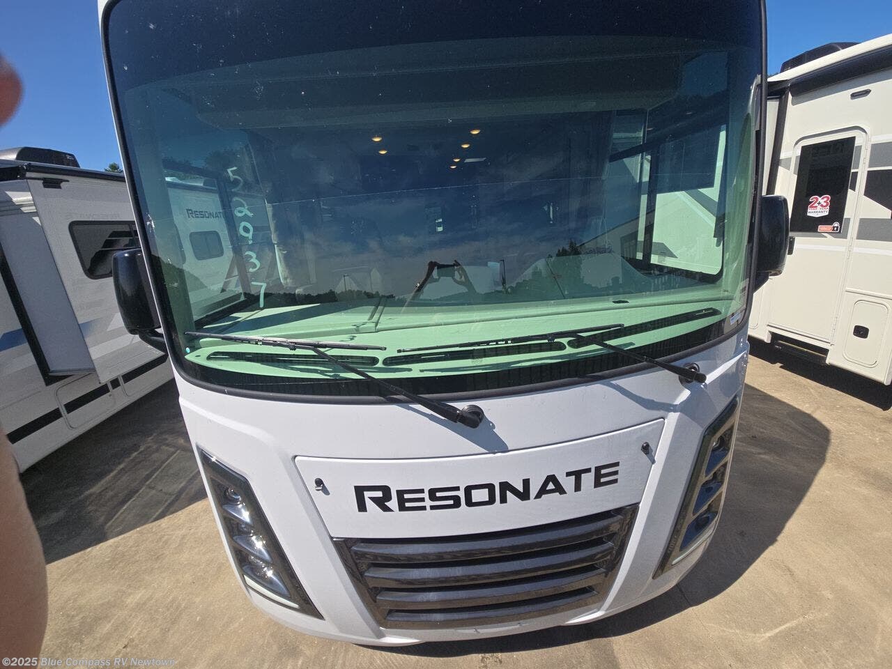 Email now about this 2026 Thor Motor Coach Resonate 29D! New 2026 Thor Motor Coach Resonate 29D available in Newtown, Connecticut
