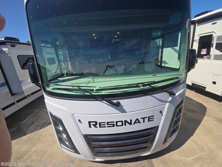 Email now about this 2026 Thor Motor Coach Resonate 29D! New 2026 Thor Motor Coach Resonate 29D available in Newtown, Connecticut
