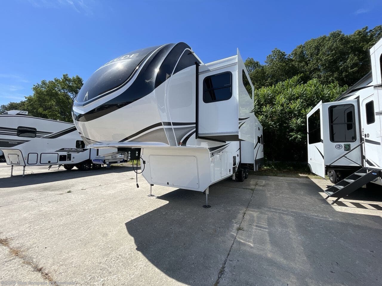 New 2026 Grand Design Solitude 310GK available in Newtown, Connecticut