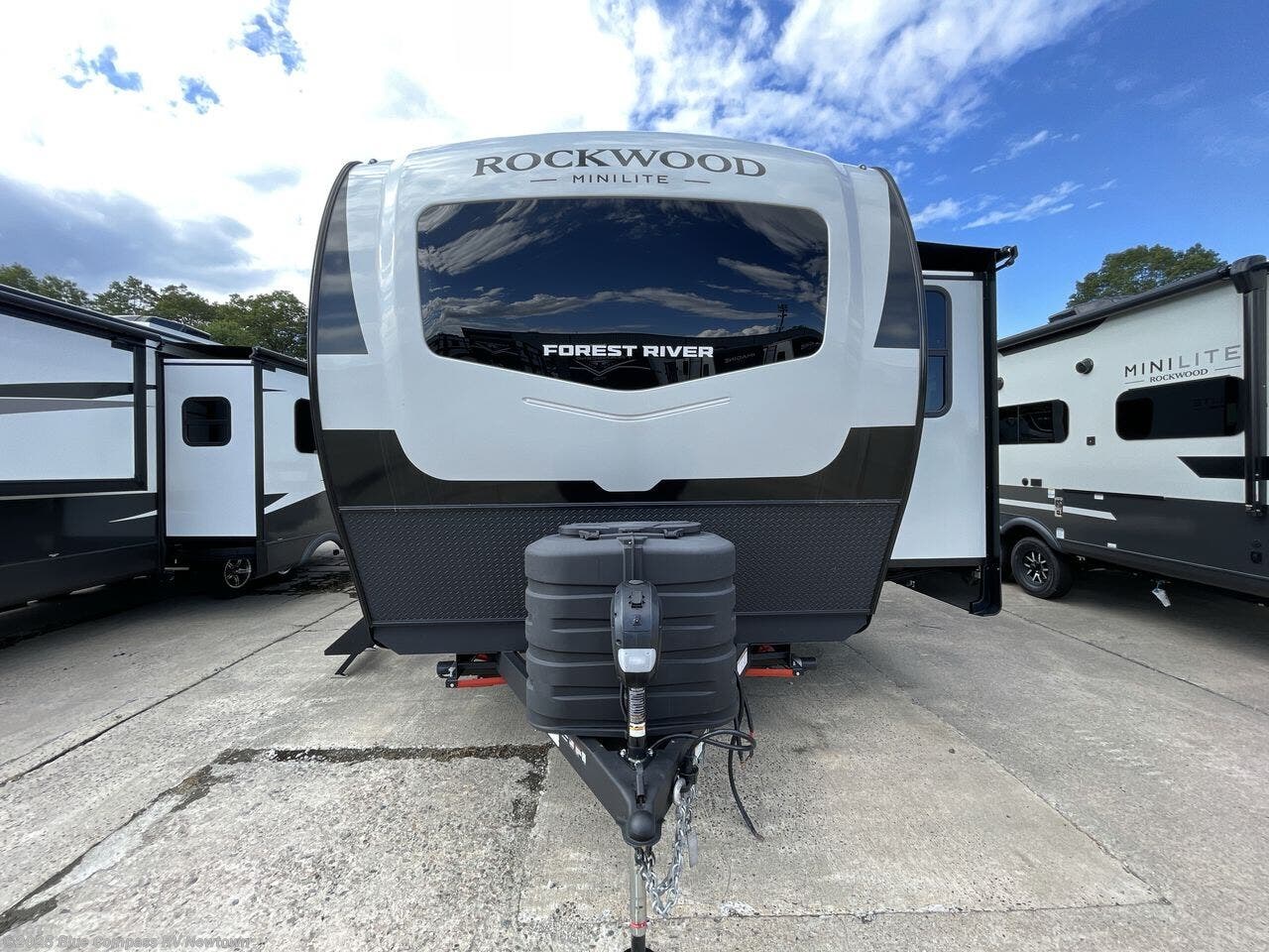 Contact us now about this 2026 Forest River Rockwood Mini Lite 2506FK! 2026 Rockwood Mini Lite 2506FK by Forest River from Blue Compass RV Newtown in Newtown, Connecticut