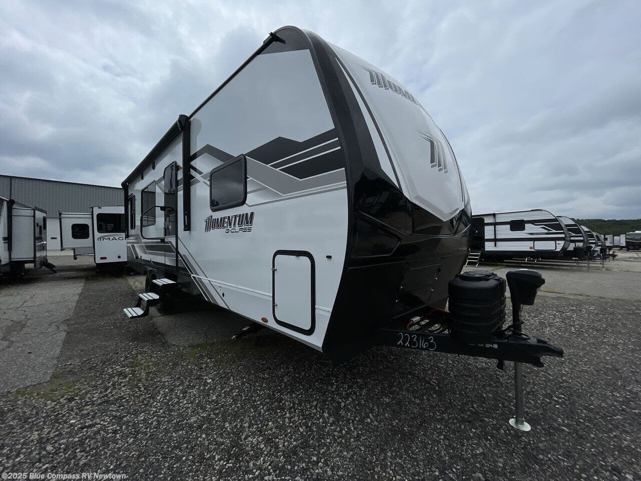 Email now about this 2026 Grand Design Momentum G-Class 27G! New 2026 Grand Design Momentum G-Class 27G available in Newtown, Connecticut