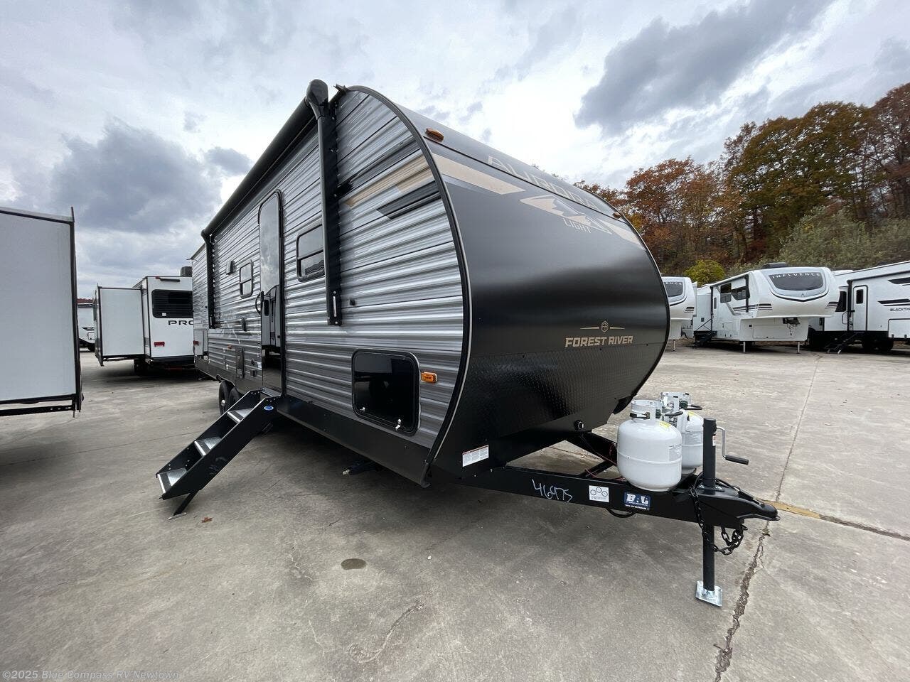 Contact us now about this 2026 Forest River Aurora Light 26BHS! 2026 Aurora Light 26BHS by Forest River from Blue Compass RV Newtown in Newtown, Connecticut