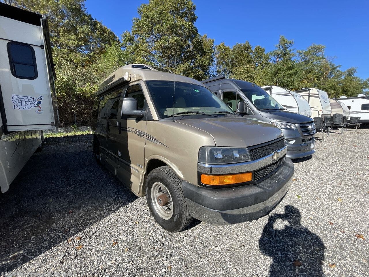 Contact us now about this 2013 Roadtrek Roadtrek 170-Versatile! 2013 Roadtrek 170-Versatile by Roadtrek from Blue Compass RV Newtown in Newtown, Connecticut