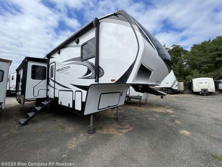 Email now about this 2022 Grand Design Reflection 311BHS! Used 2022 Grand Design Reflection 311BHS available in Newtown, Connecticut