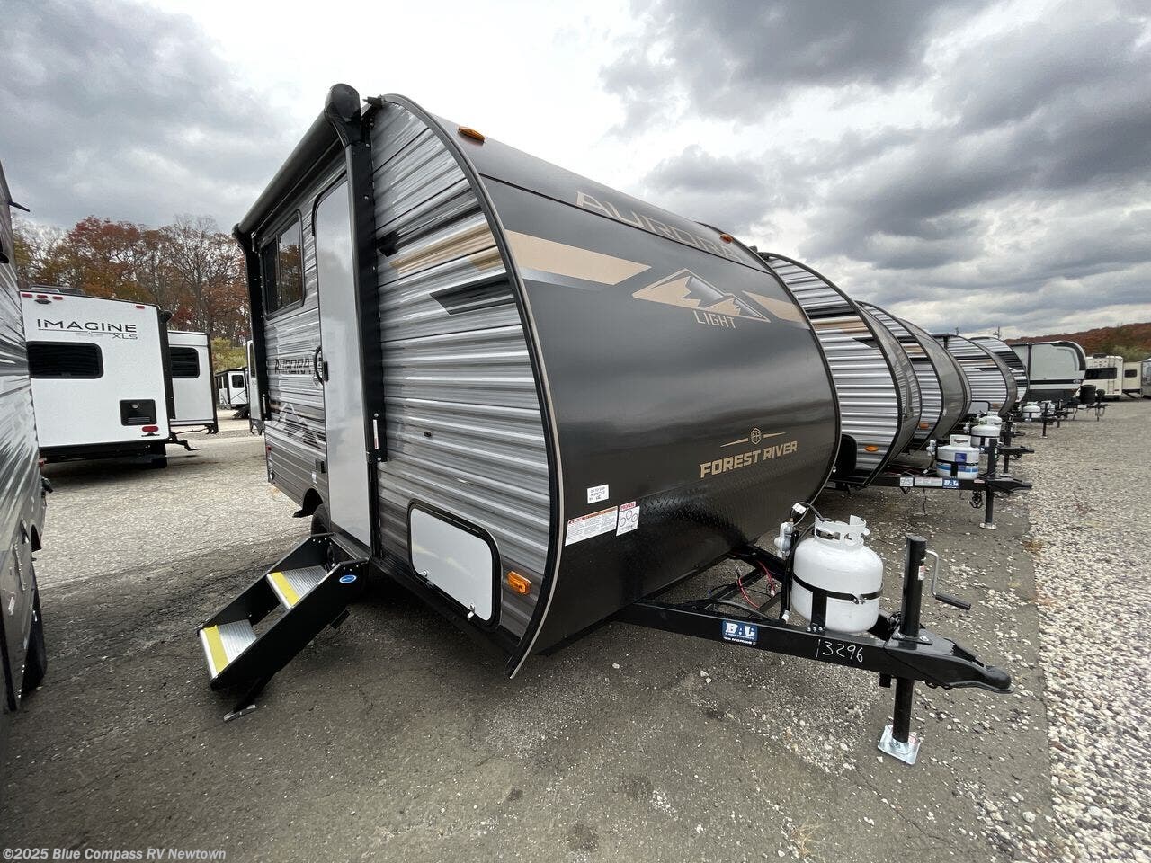 Contact us now about this 2026 Forest River Aurora Light 13BHX! 2026 Aurora Light 13BHX by Forest River from Blue Compass RV Newtown in Newtown, Connecticut