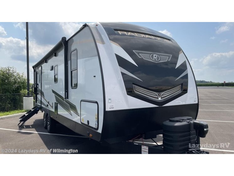 New 24 Cruiser RV Radiance 25RB available in Wilmington, Ohio