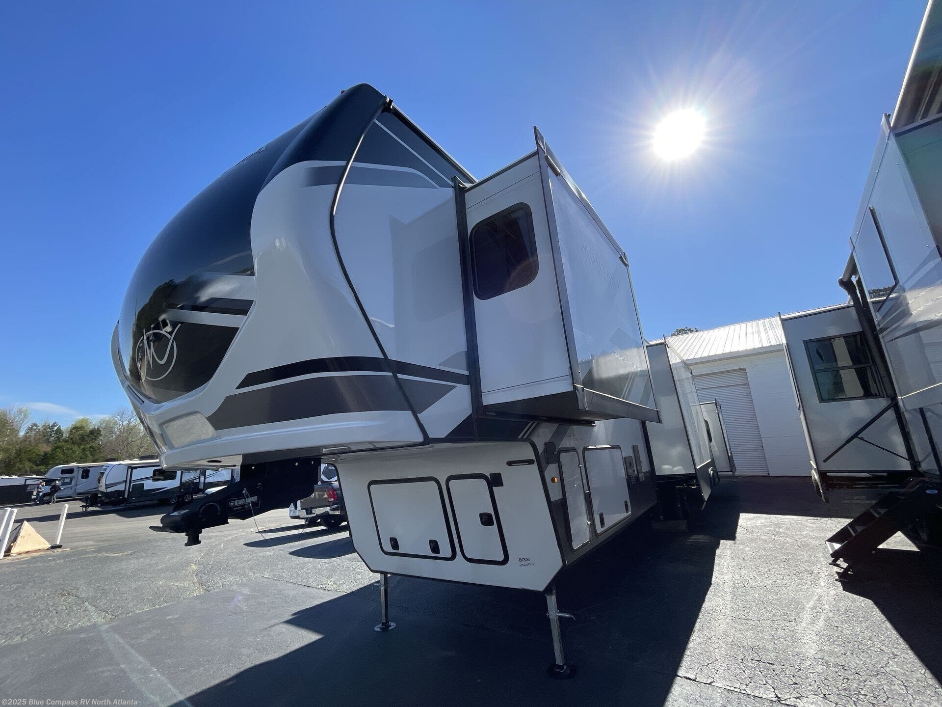 New 2025 Keystone Montana High Country 381TB available in Buford, Georgia