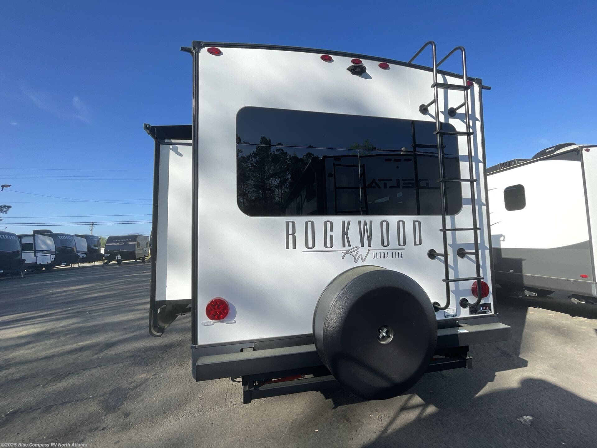 Contact us now about this 2025 Forest River Rockwood Ultra Lite 2906BS! 2025 Rockwood Ultra Lite 2906BS by Forest River from Blue Compass RV North Atlanta in Buford, Georgia