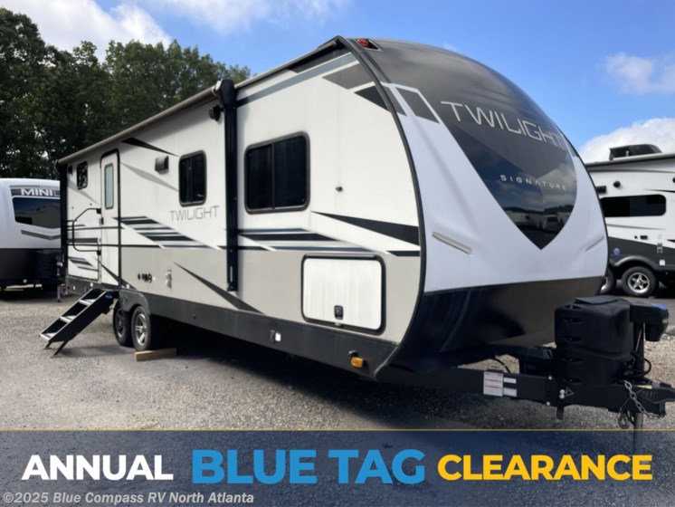 Email now about this 2022 Cruiser RV Twilight Signature TWS 2580! Used 2022 Cruiser RV Twilight Signature TWS 2580 available in Buford, Georgia
