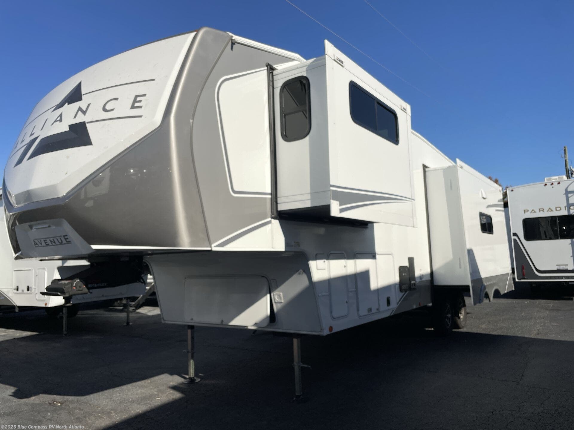 New 2026 Alliance RV Avenue 32RLS available in Buford, Georgia