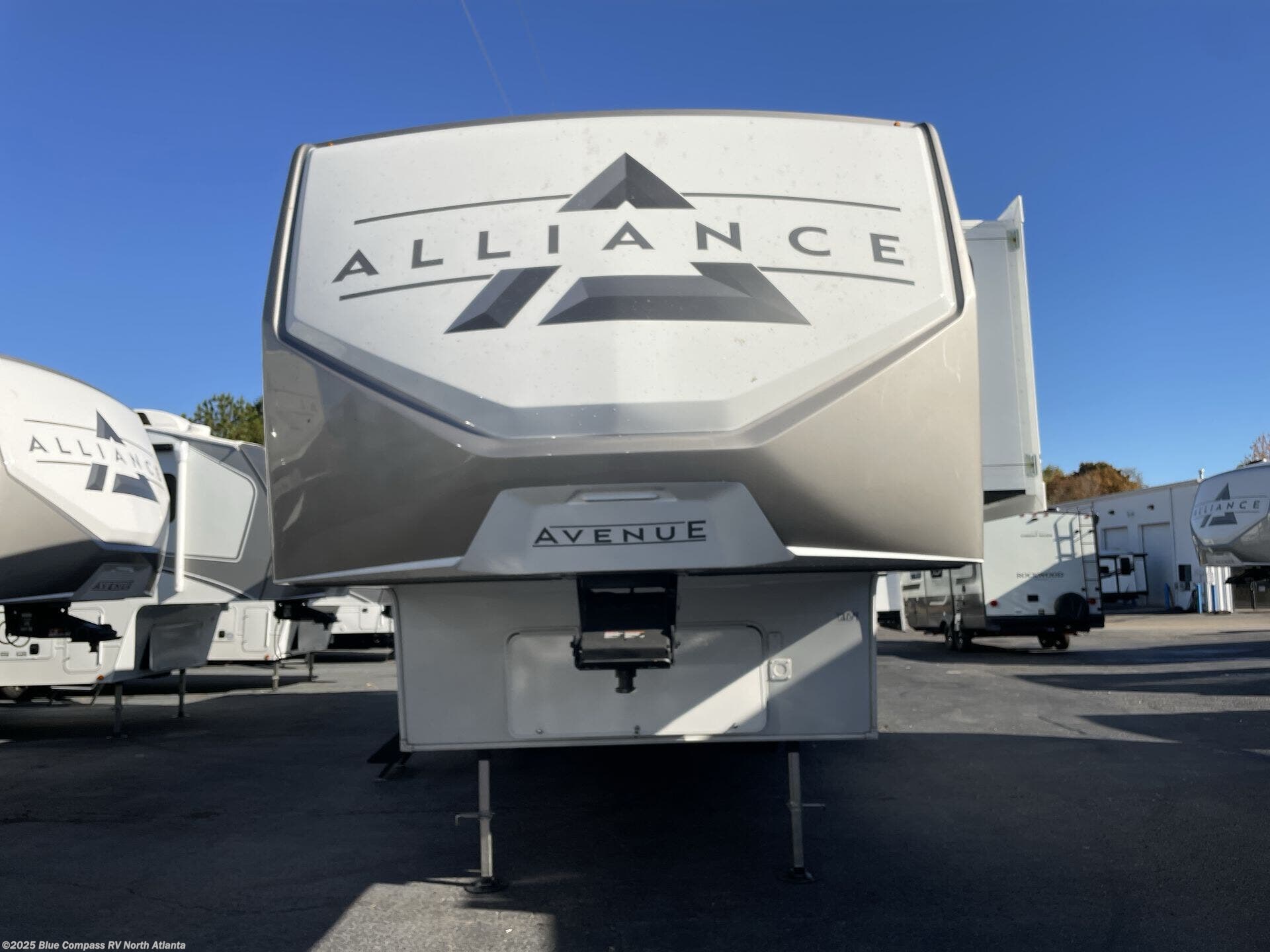 Contact us now about this 2026 Alliance RV Avenue 32RLS! 2026 Avenue 32RLS by Alliance RV from Blue Compass RV North Atlanta in Buford, Georgia