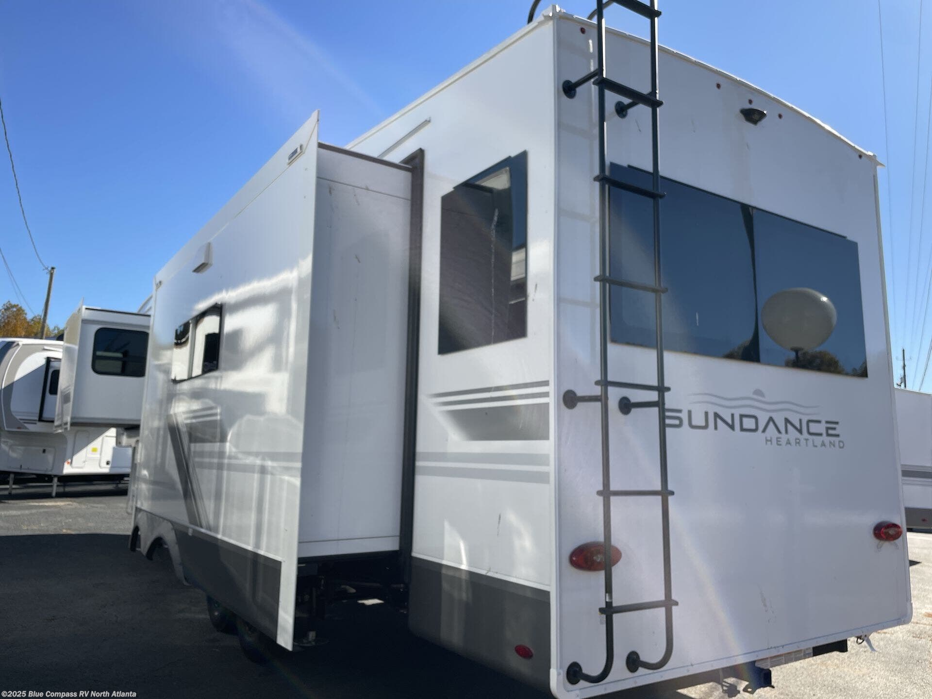 New 2026 Heartland Sundance 32RLBS available in Buford, Georgia