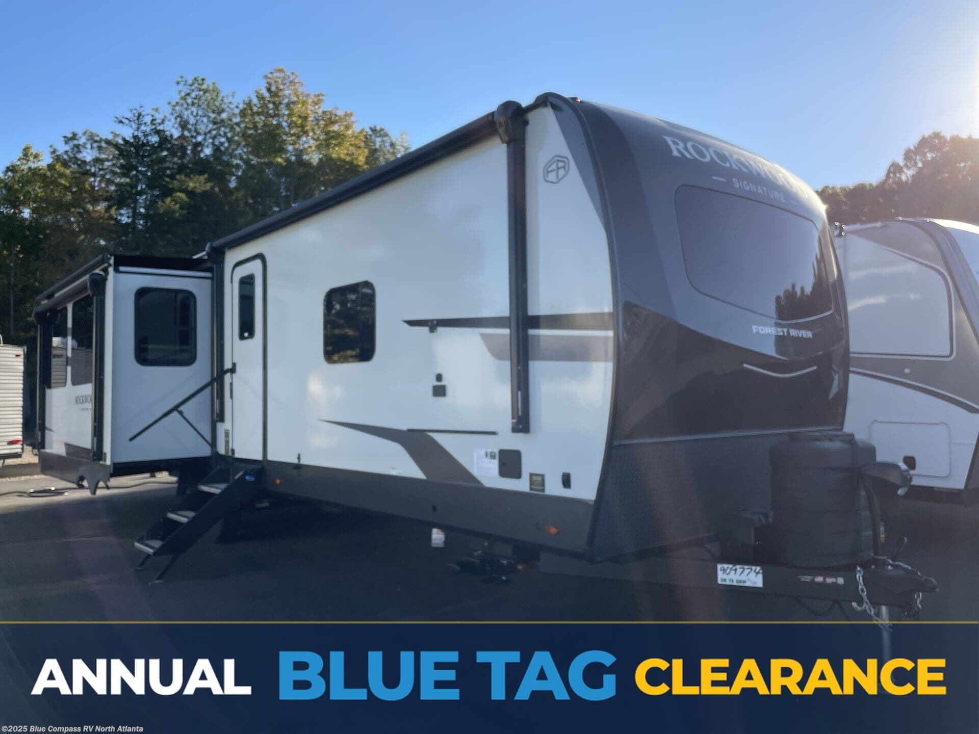 Email now about this 2026 Forest River Rockwood Signature 8337RL! New 2026 Forest River Rockwood Signature 8337RL available in Buford, Georgia