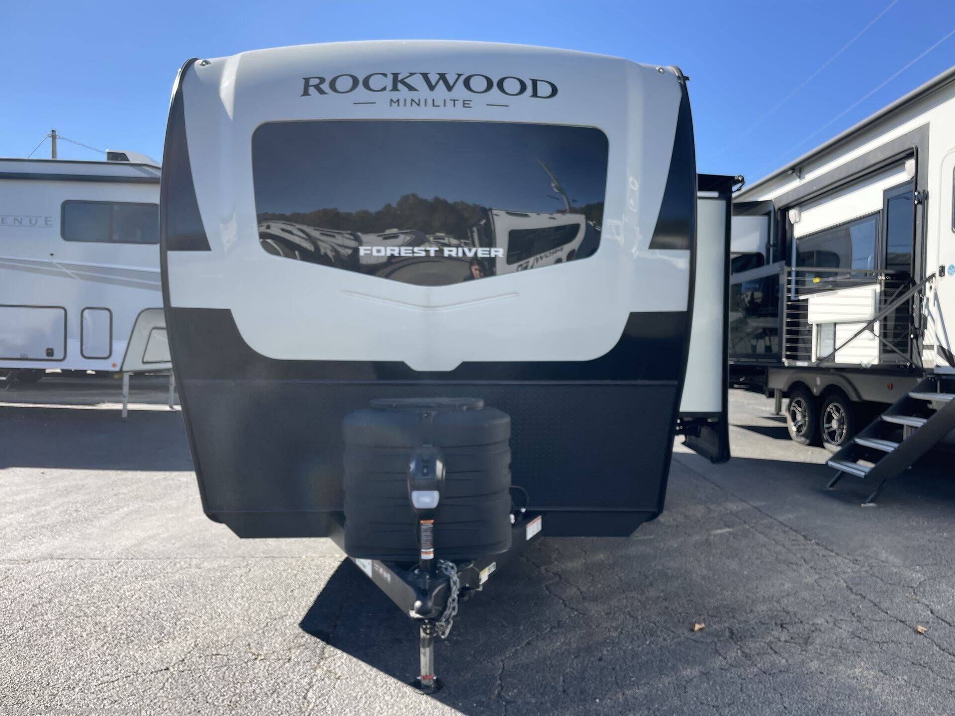 Contact us now about this 2026 Forest River Rockwood Mini Lite 2205S! 2026 Rockwood Mini Lite 2205S by Forest River from Blue Compass RV North Atlanta in Buford, Georgia