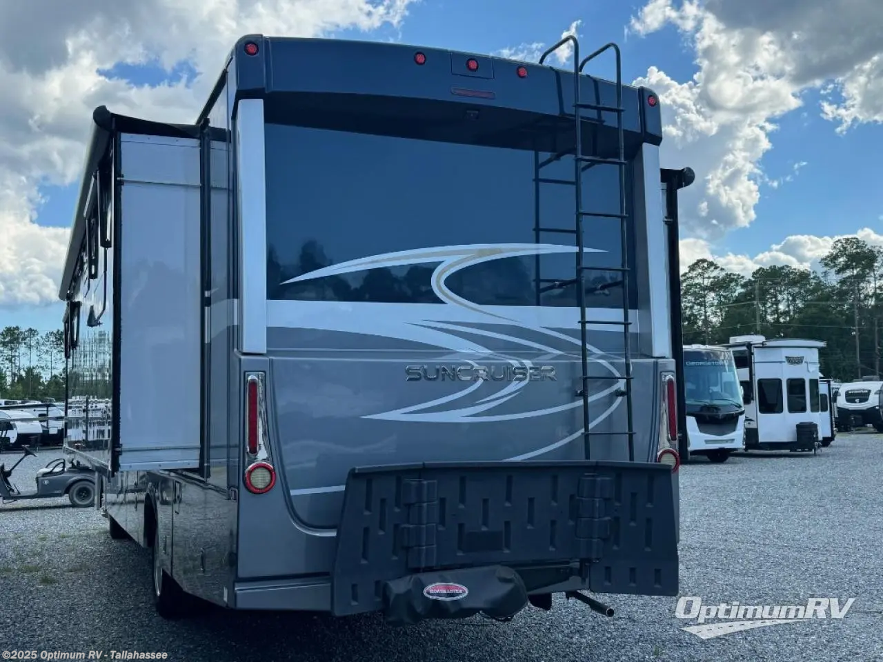 Contact us now about this 2016 Winnebago Adventurer 35P! 2016 Adventurer 35P by Winnebago from Optimum RV - Tallahassee in Tallahassee, Florida