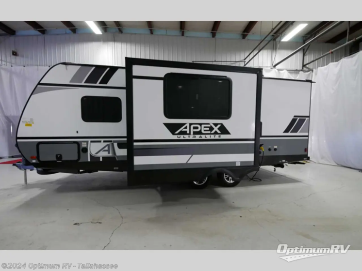 Used 2022 Coachmen Apex Ultra-Lite 211RBS available in Tallahassee, Florida