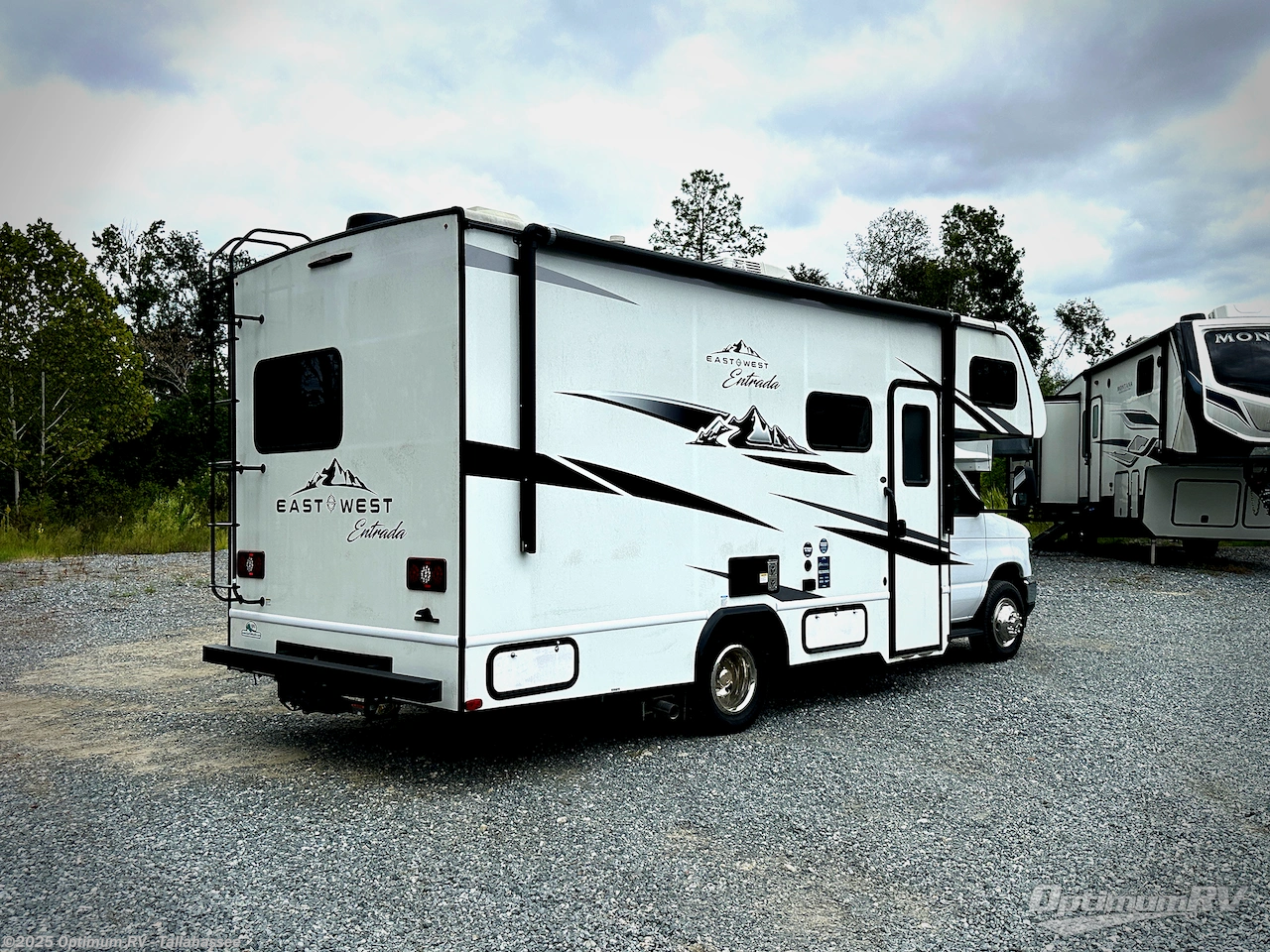 Call now about this 2025 East to West Entrada 2200S! 2025 East to West Entrada 2200S - New Class C For Sale by Optimum RV - Tallahassee in Tallahassee, Florida features Awning, Slideout
