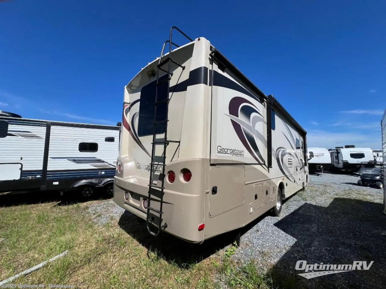 Call now about this 2017 Forest River Georgetown 5 Series 31L5! 2017 Forest River Georgetown 5 Series 31L5 - Used Class A For Sale by Optimum RV - Tallahassee in Tallahassee, Florida features Slideout
