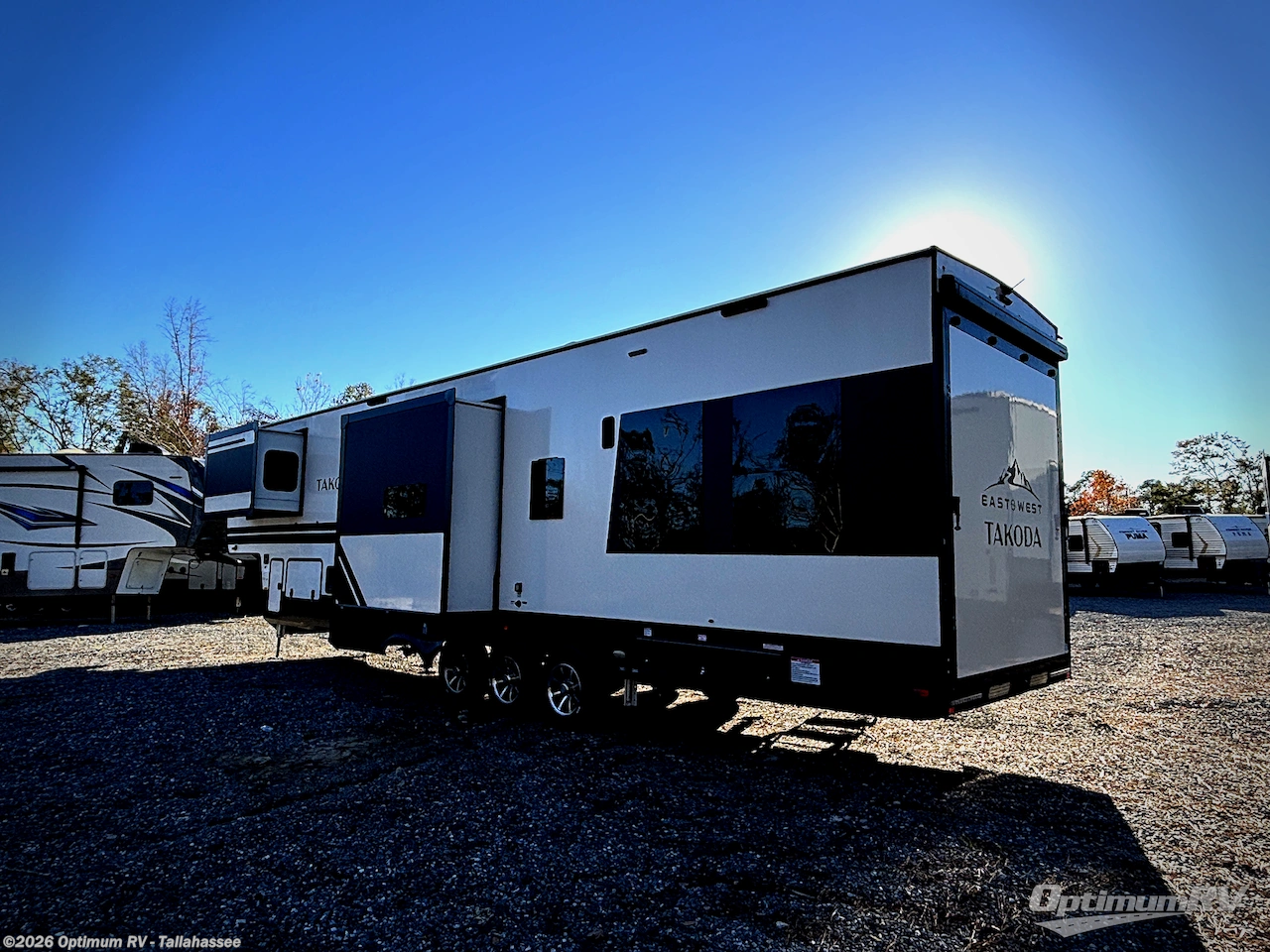 Contact us now about this 2024 East to West Takoda 350TH! 2024 Takoda 350TH by East to West from Optimum RV - Tallahassee in Tallahassee, Florida