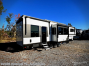 Call now about this 2024 East to West Takoda 350TH! 2024 East to West Takoda 350TH - Used Fifth Wheel For Sale by Optimum RV - Tallahassee in Tallahassee, Florida features Awning, Slideout