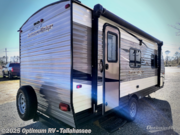 Call now about this 2017 Starcraft Autumn Ridge Mini 18QB! 2017 Starcraft Autumn Ridge Mini 18QB - Used Travel Trailer For Sale by Optimum RV - Tallahassee in Tallahassee, Florida