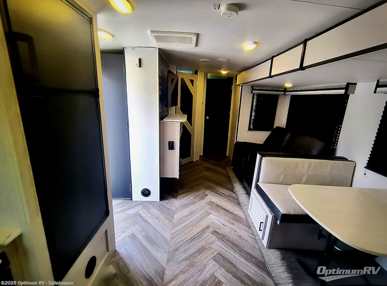 Contact us now about this 2023 Heartland Mallard 267FK! 2023 Mallard 267FK by Heartland from Optimum RV - Tallahassee in Tallahassee, Florida