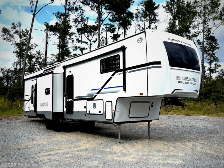 Email now about this 2025 Forest River Cherokee Arctic Wolf Suite 3750SUITE! New 2025 Forest River Cherokee Arctic Wolf Suite 3750SUITE available in Tallahassee, Florida