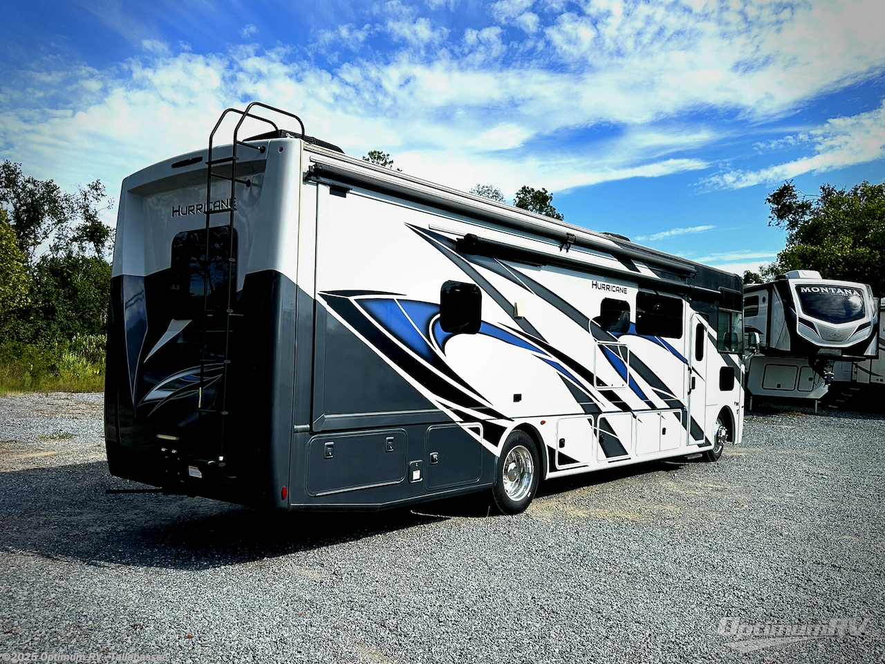 Call now about this 2023 Thor Hurricane 34R! 2023 Thor Hurricane 34R - Used Class A For Sale by Optimum RV - Tallahassee in Tallahassee, Florida features Slideout, Awning
