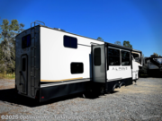 Call now about this 2024 Keystone Alpine Avalanche Edition 390DS! 2024 Keystone Alpine Avalanche Edition 390DS - Used Fifth Wheel For Sale by Optimum RV - Tallahassee in Tallahassee, Florida features Slideout, Awning