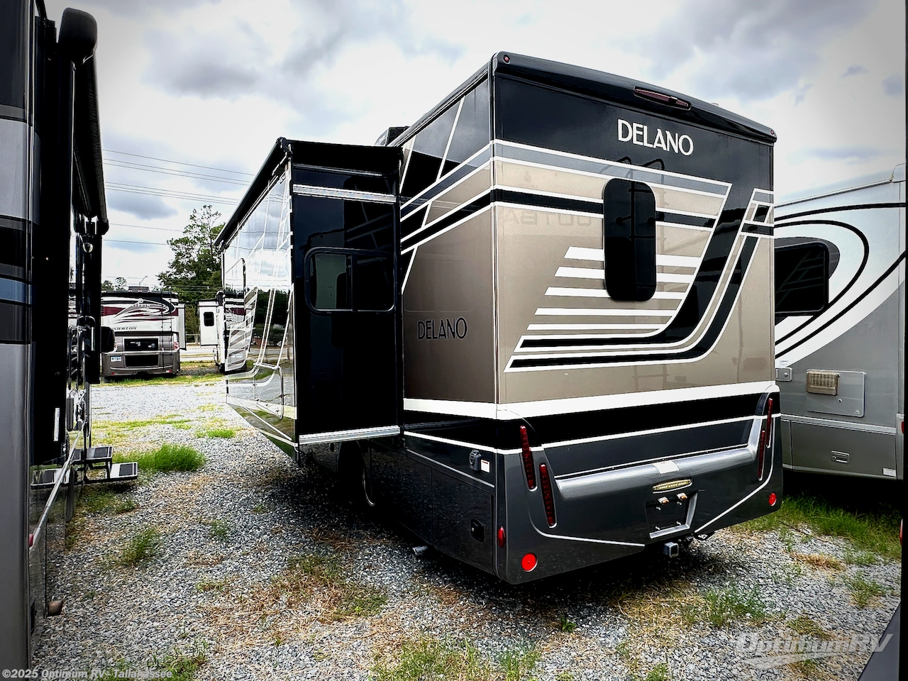 Call now about this 2022 Thor Delano Sprinter 24FB! 2022 Thor Delano Sprinter 24FB - Used Class C For Sale by Optimum RV - Tallahassee in Tallahassee, Florida features Slideout, Awning