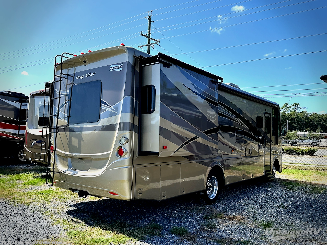 Call now about this 2016 Newmar Bay Star 3124! 2016 Newmar Bay Star 3124 - Used Class A For Sale by Optimum RV - Tallahassee in Tallahassee, Florida features Slideout