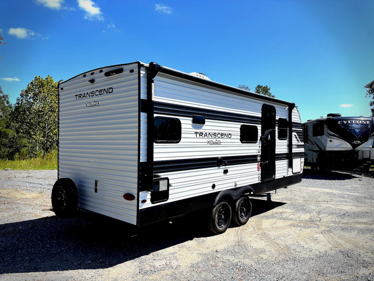 Call now about this 2026 Grand Design Transcend Xplor 20MKX! 2026 Grand Design Transcend Xplor 20MKX - New Travel Trailer For Sale by Optimum RV - Tallahassee in Tallahassee, Florida features Slideout, Awning