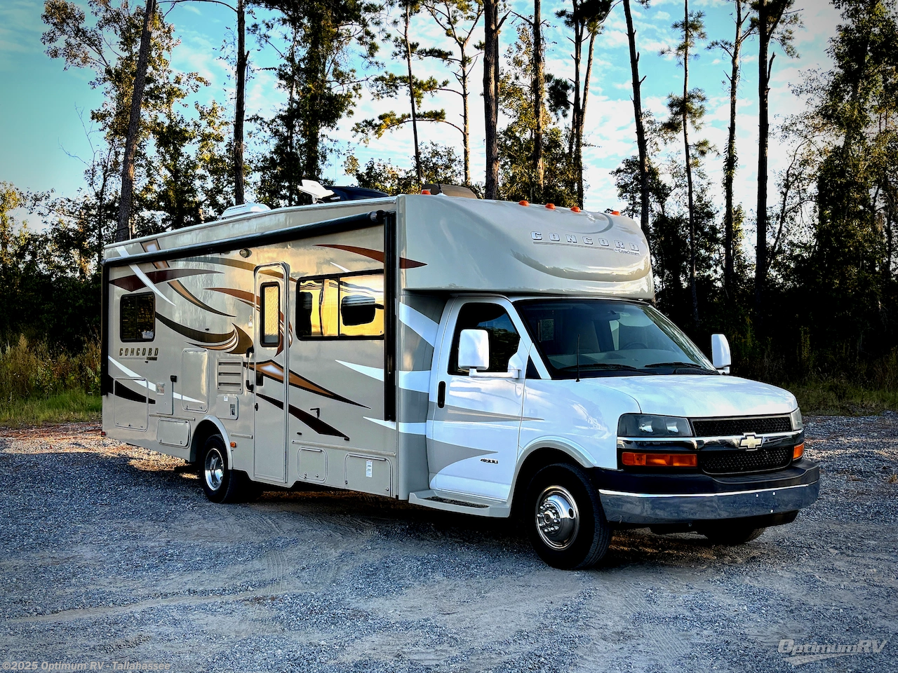 Email now about this 2014 Coachmen Concord 280LE! Used 2014 Coachmen Concord 280LE available in Tallahassee, Florida