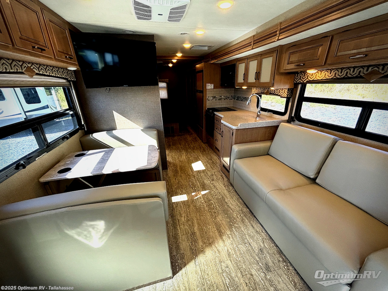 Used 2019 Thor Hurricane 29M available in Tallahassee, Florida