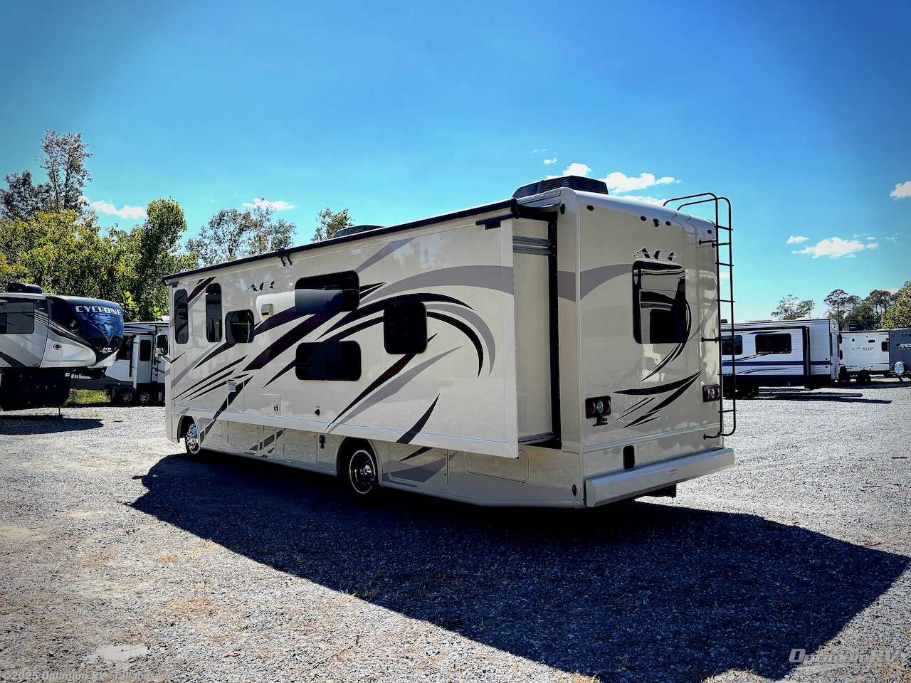 Contact us now about this 2018 Thor ACE 30.2! 2018 ACE 30.2 by Thor from Optimum RV - Tallahassee in Tallahassee, Florida