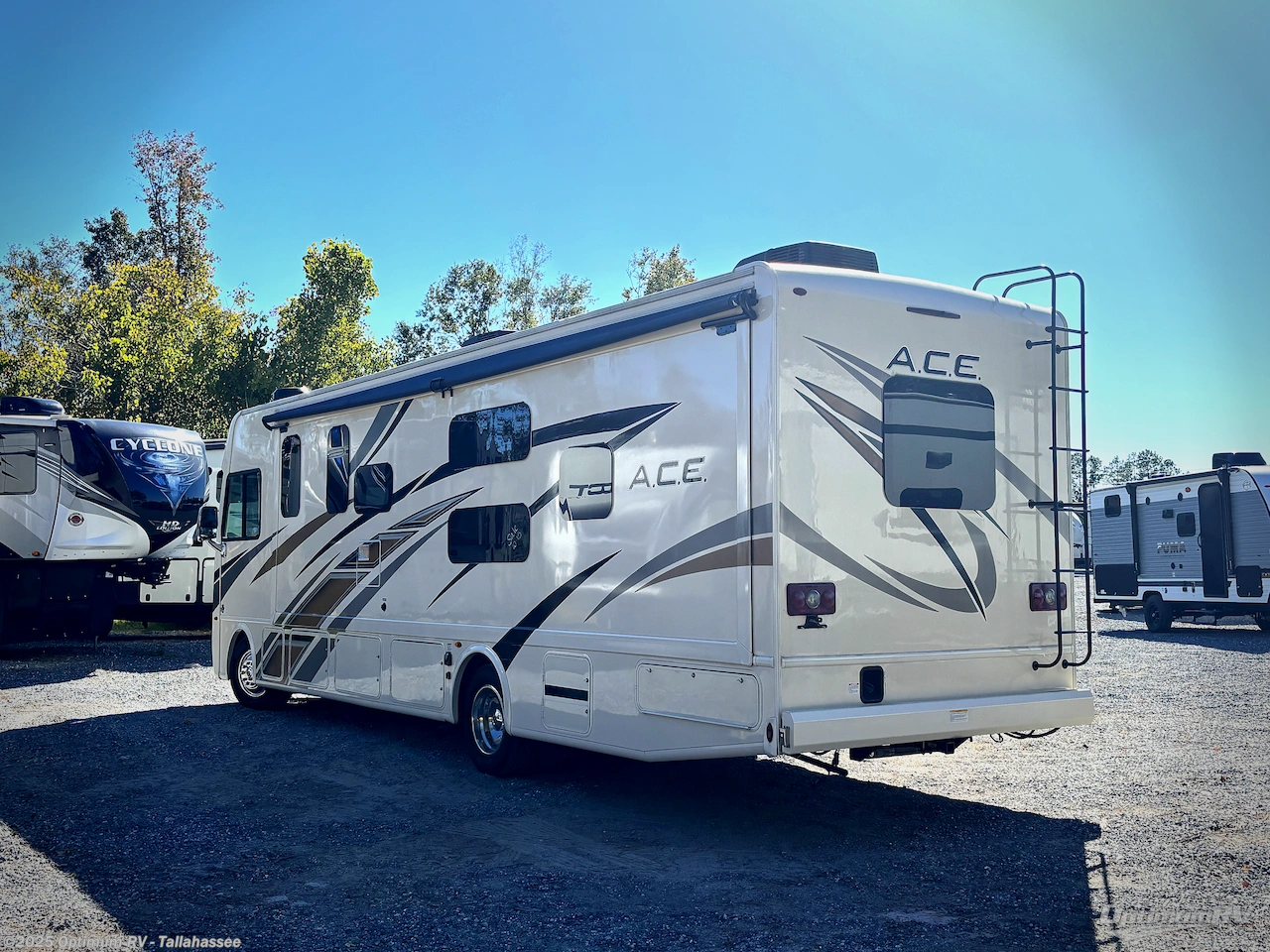 Contact us now about this 2020 Thor ACE 32.3! 2020 ACE 32.3 by Thor from Optimum RV - Tallahassee in Tallahassee, Florida
