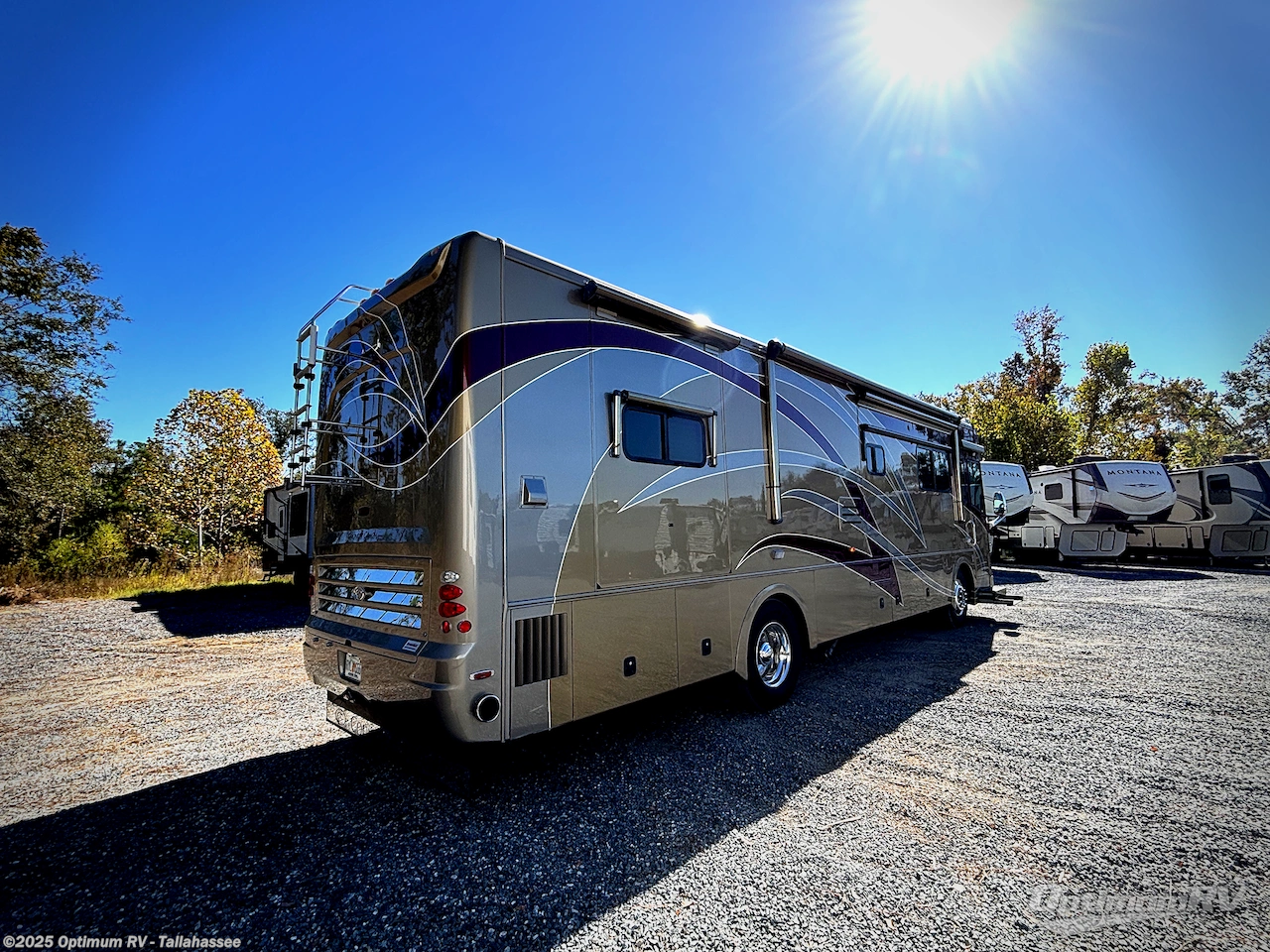 Call now about this 2007 Country Coach Inspire 360 SIENA 425! 2007 Country Coach Inspire 360 SIENA 425 - Used Class A For Sale by Optimum RV - Tallahassee in Tallahassee, Florida