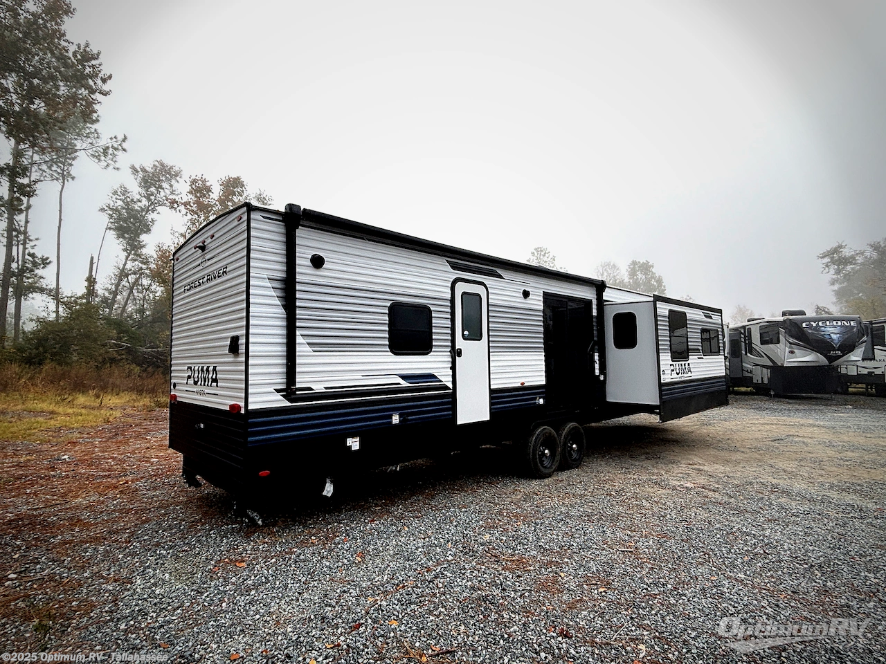 Call now about this 2026 Palomino Puma 37PFL! 2026 Palomino Puma 37PFL - New Travel Trailer For Sale by Optimum RV - Tallahassee in Tallahassee, Florida