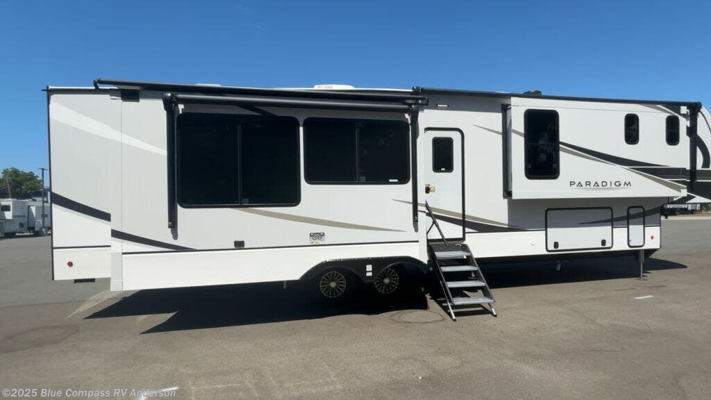 Contact us now about this 2024 Alliance RV Paradigm 382RK! 2024 Paradigm 382RK by Alliance RV from Blue Compass RV Anderson in Anderson, California