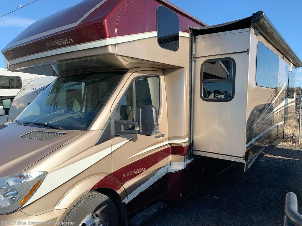 Used 2018 Dynamax Corp isata 3 24FW available in Anderson, California