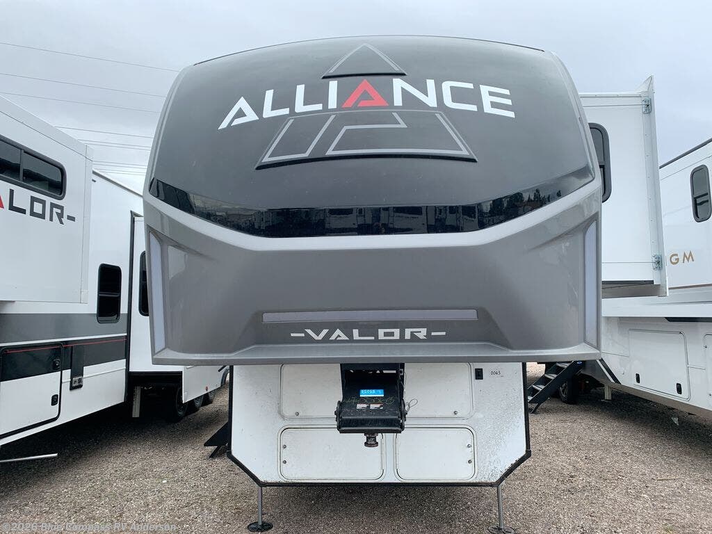 New 2025 Alliance RV Valor 44V14 available in Anderson, California