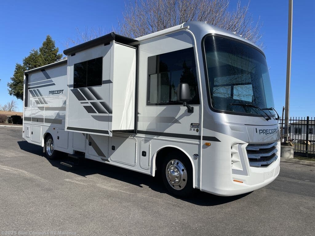 New 2025 Jayco Precept 31UL available in Manteca, California