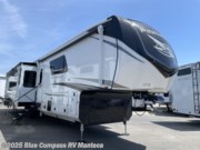New 2025 Jayco Pinnacle 38FBRK available in Manteca, California
