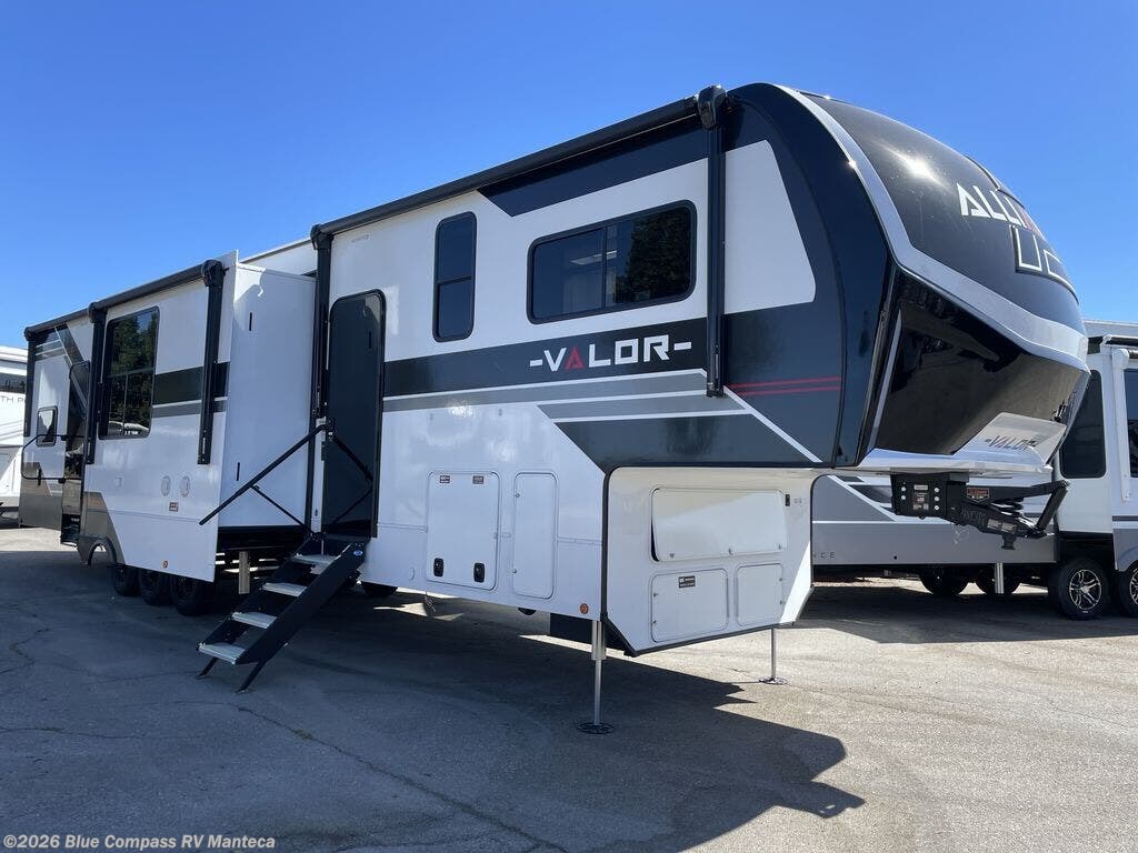 New 2026 Alliance RV Valor 44V14 available in Manteca, California