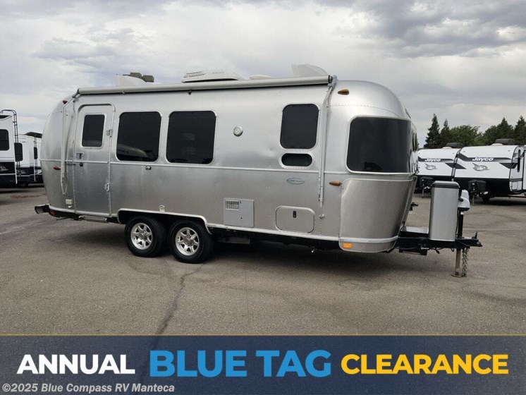 Email now about this 2017 Airstream Flying Cloud 23FB! Used 2017 Airstream Flying Cloud 23FB available in Manteca, California