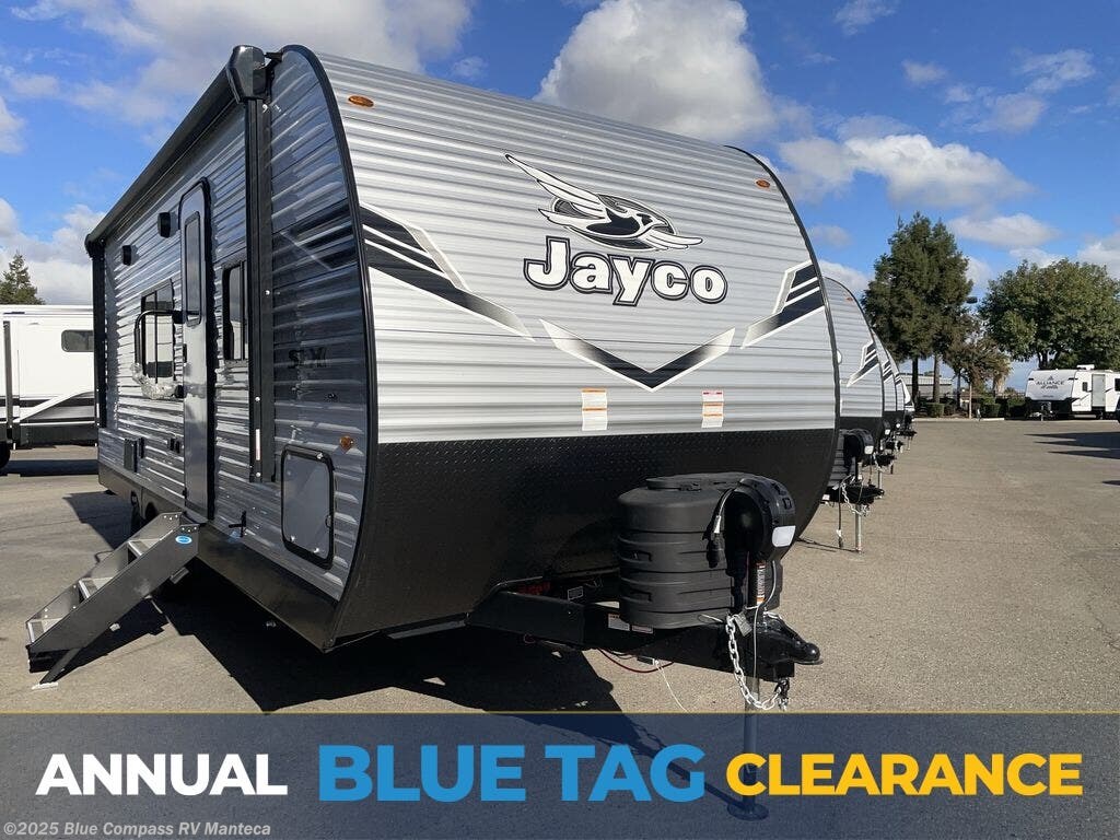 Email now about this 2026 Jayco Jay Flight SLX 225MLSW! New 2026 Jayco Jay Flight SLX 225MLSW available in Manteca, California