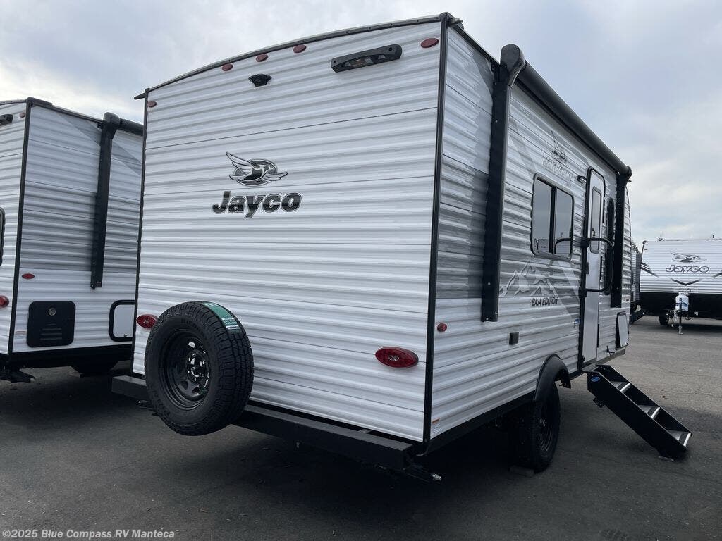 New 2026 Jayco Jay Flight SLX 175FQW available in Manteca, California