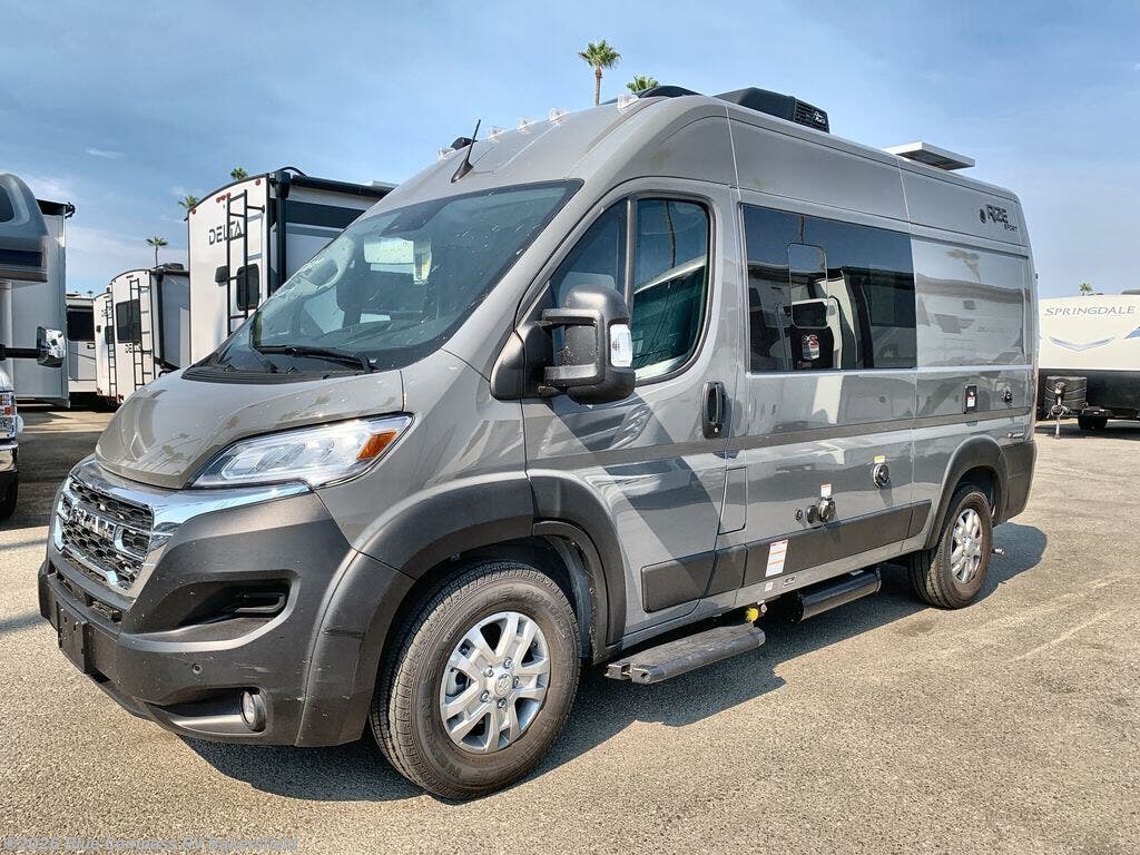 New 2026 Thor Motor Coach Rize 18M available in Bakersfield, California